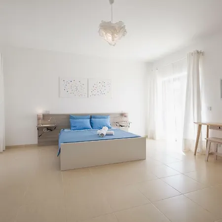 Modern 2br With Pool Apartamento *