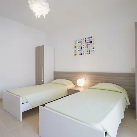 Apartamento Modern 2br With Pool Mellieħa